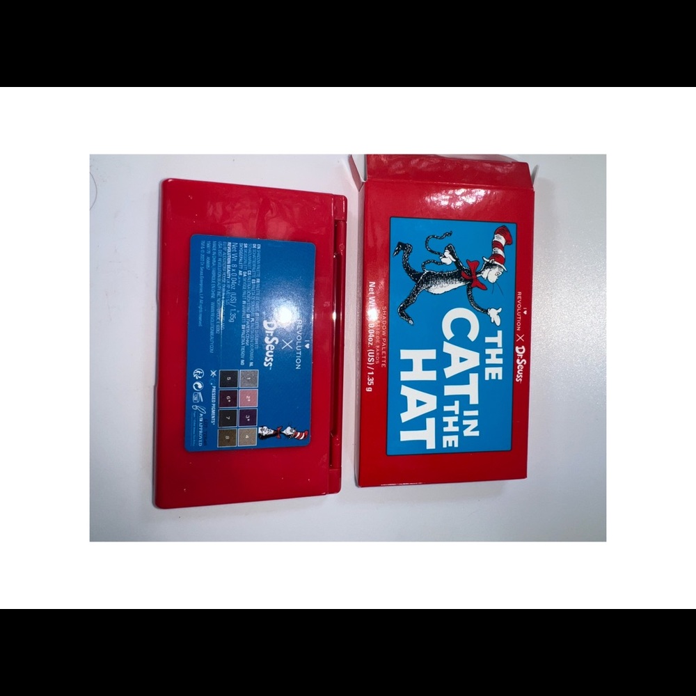 $8 - Dr Seuss eyeshadow palette new in box. $8 IF BUNDLED - Picture 5 of 16